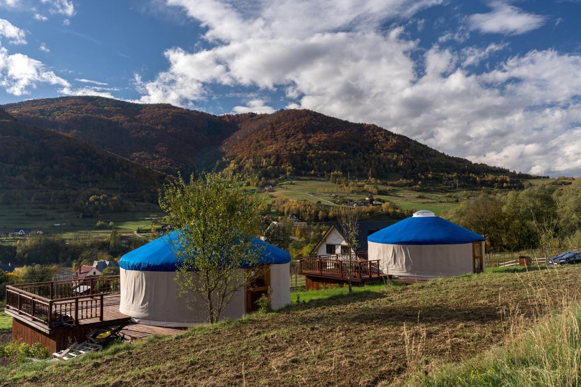 Gorski Glamping - Caloroczne Jurty Z Widokiem Tylmanowa Zewnętrze zdjęcie
